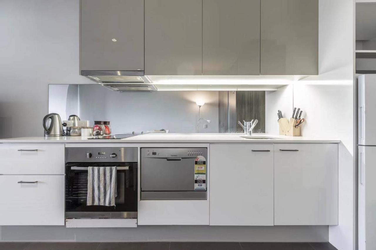 Rose Lane Serviced Apartment Melbourne Exterior photo