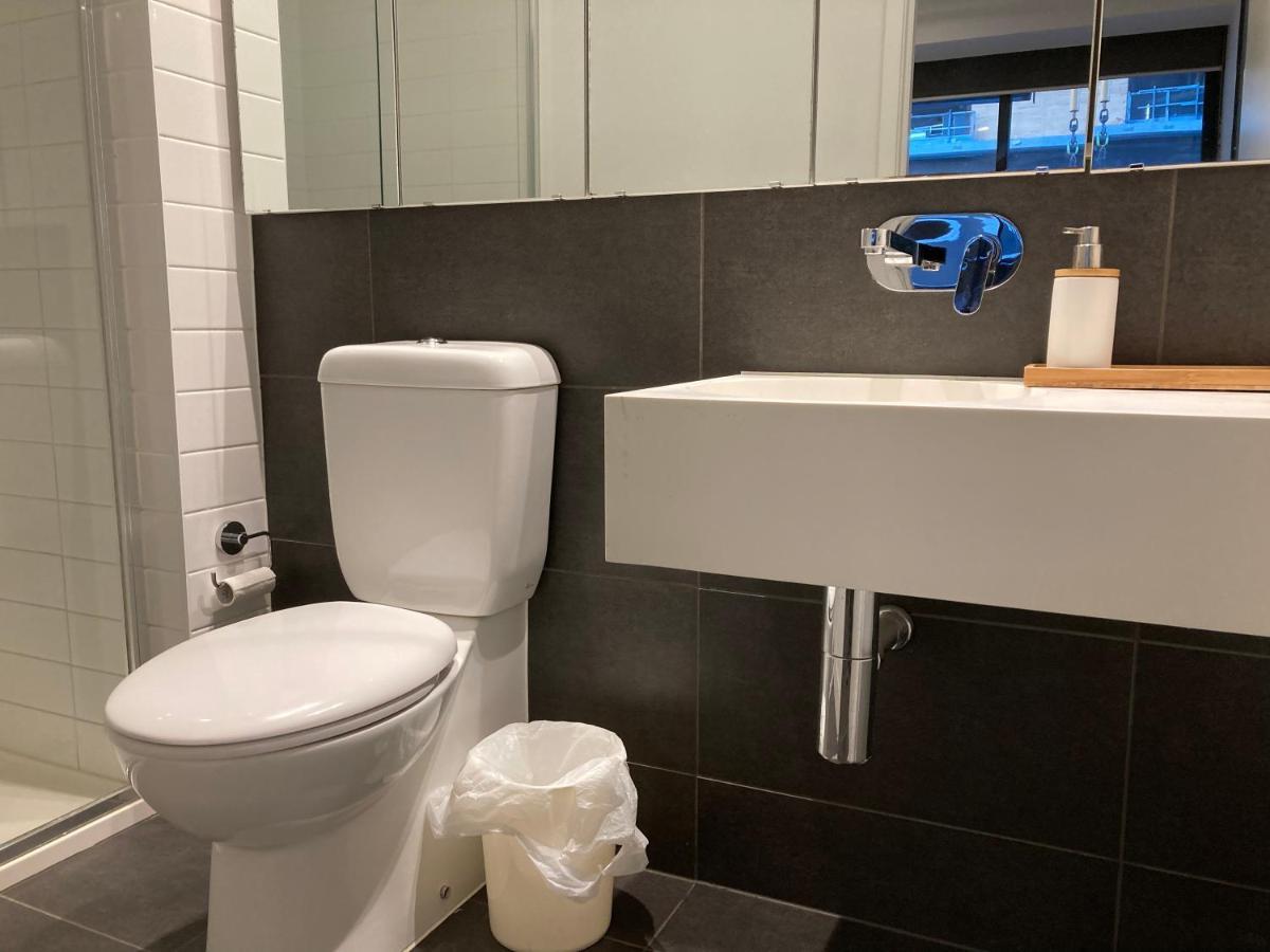 Rose Lane Serviced Apartment Melbourne Exterior photo